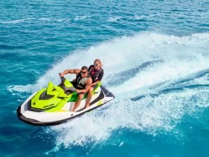 alquilar motosdeagua estepona